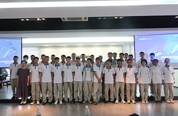 玉環中學學子來訪